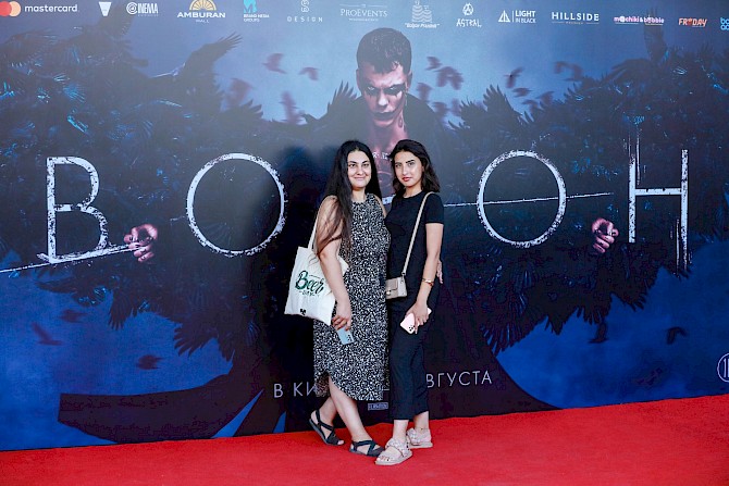 CineMastercard kinoteatrında “Qarğa” mistik trillerin premyeradan öncə nümayişi baş tutub - FOTO\VIDEO